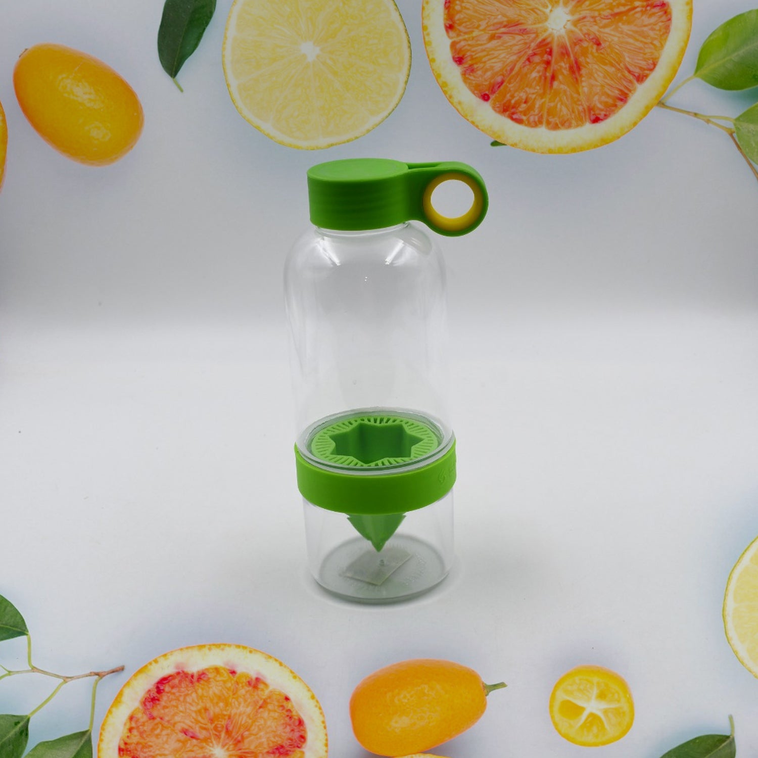 Citrus Zinger Water Bottle – Dual Juice Infuser for Kids & Sports