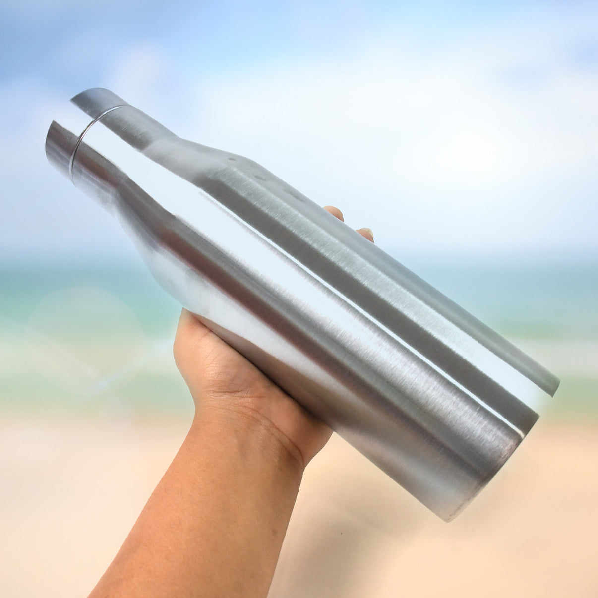 Insulated Stainless Steel Water Bottle – Keep Drinks Hot or Cold (1000 ml)