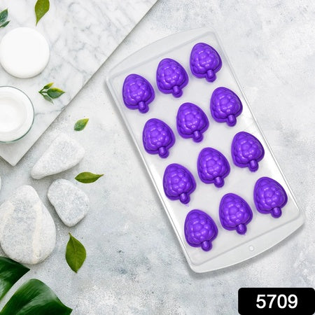 Silicone Fruit-Shaped Ice Cube Tray – Multi-Type Silicone Mold for Ice, Cake & Dessert Decoration (1 Pc) (Copy)