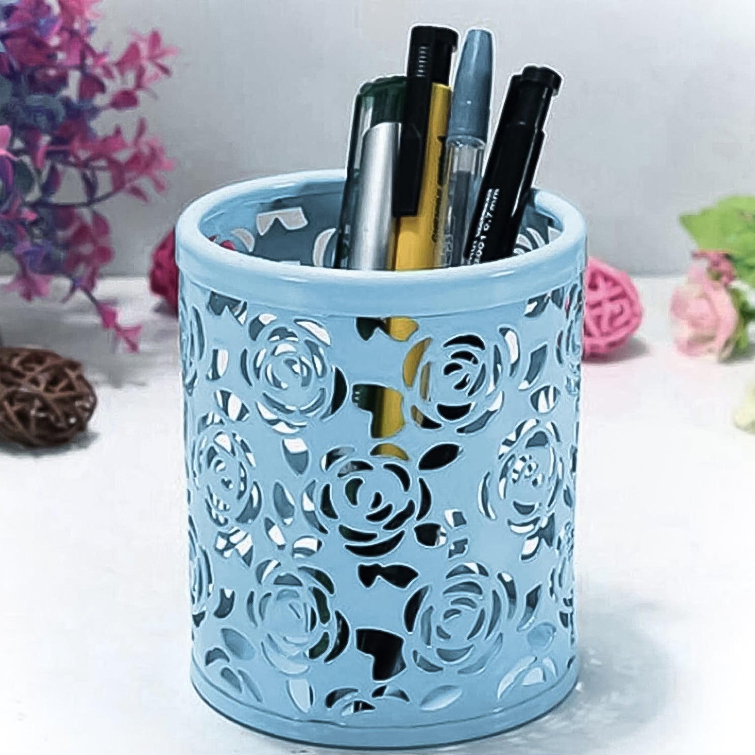 Metal Mesh Pen Stand – Desk Organizer & Pencil Holder (1 Pc)