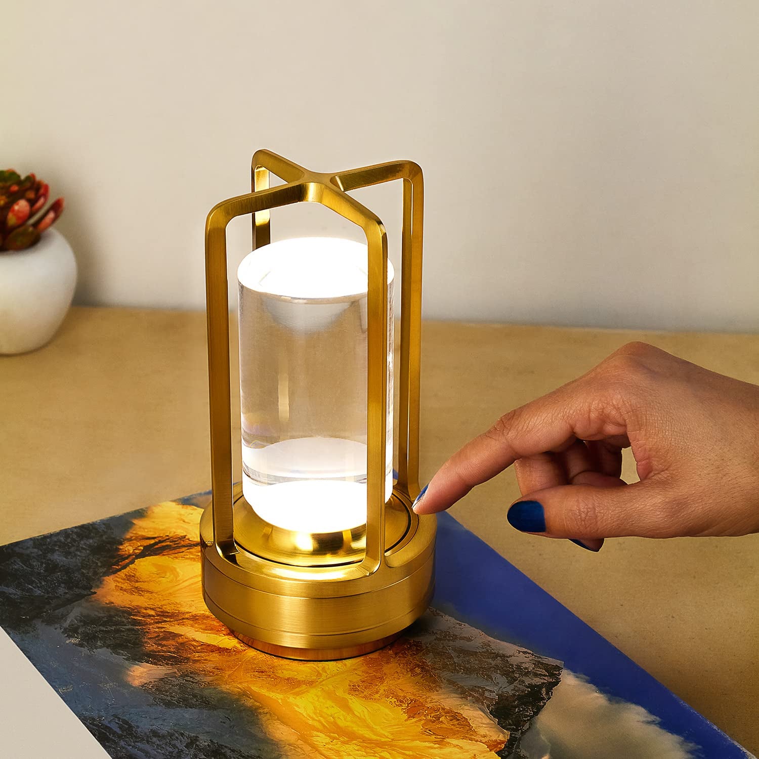 ✨ Crystal Glow Touch Lamp – 3-Color Rechargeable LED Lantern for Bedroom & Mood Lighting