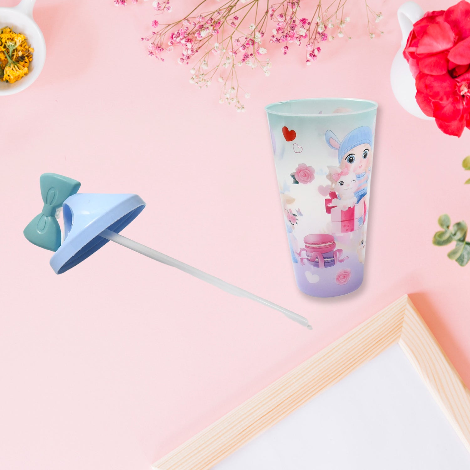 LED Unicorn Water Bottle for Kids – Glitter Sipper with Straw & Toy Topper