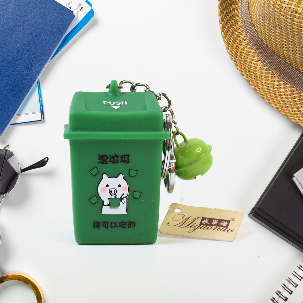 Mini Trash Can Keychain – Cute Recycle Bin Keyring for Kids & Adults