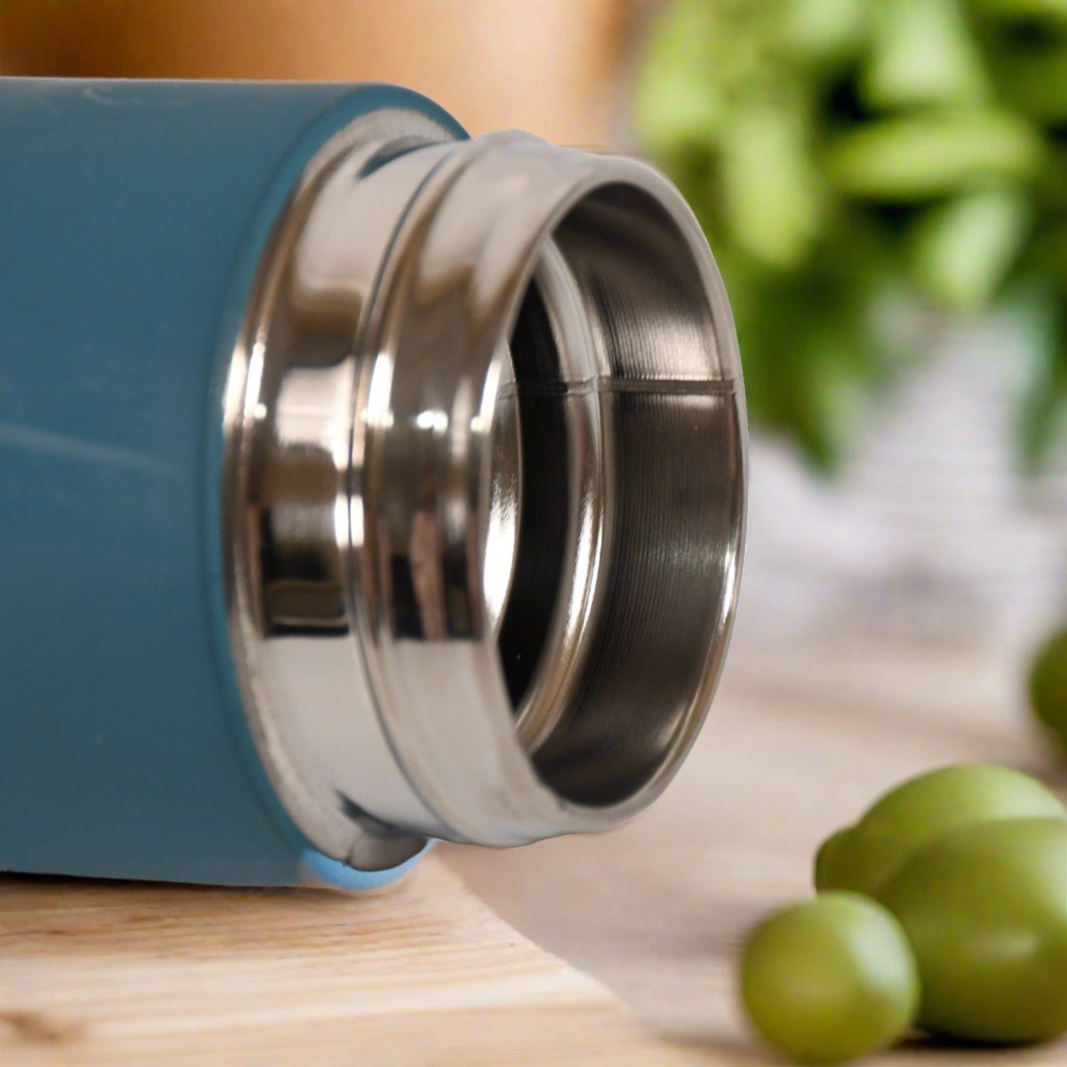 Unbreakable Stainless Steel Water Bottle - 500ml Leak Proof Travel Bottle