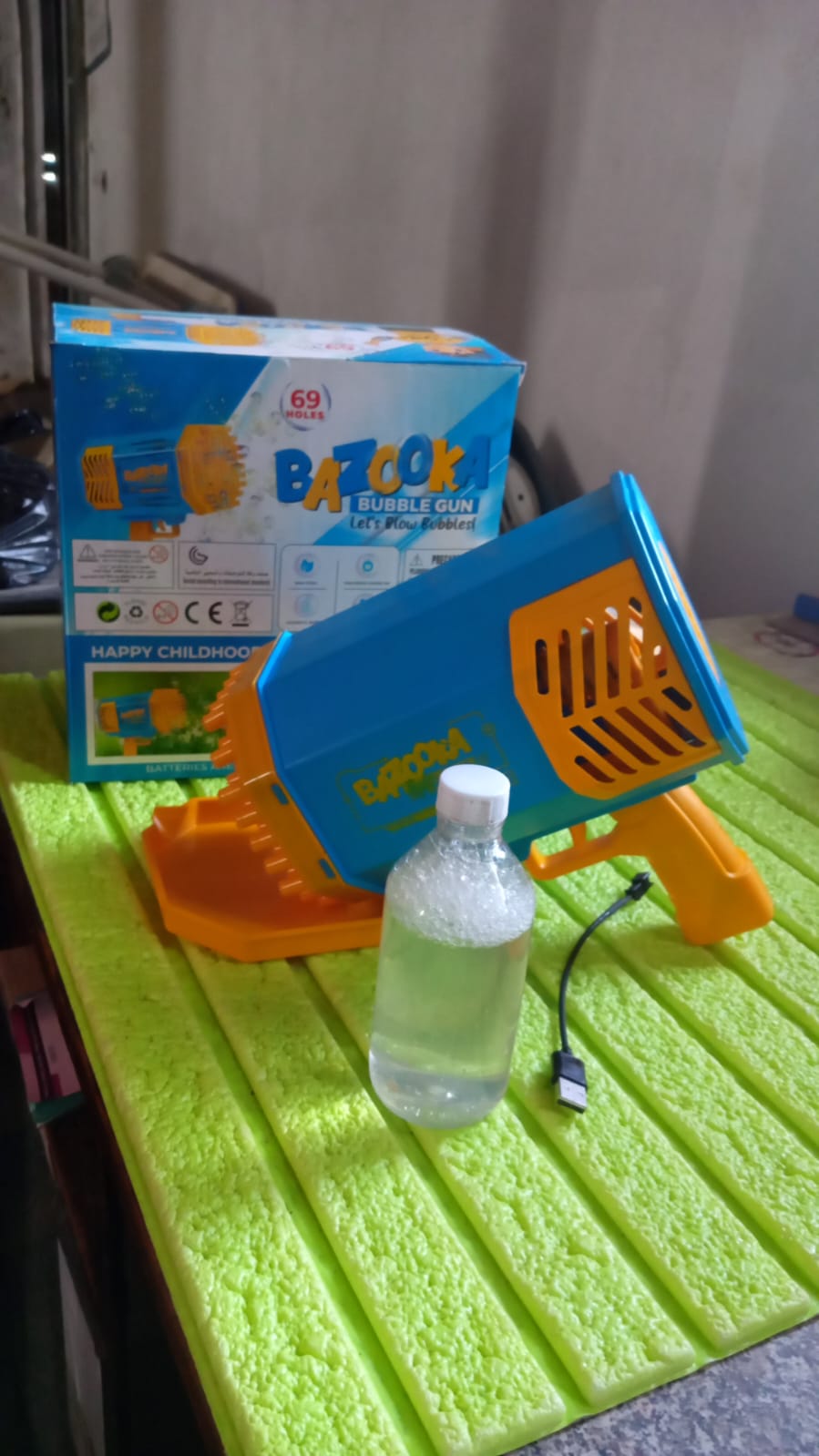 69-Hole Big Rocket Boom Bubble Gun – Rechargeable & Powerful