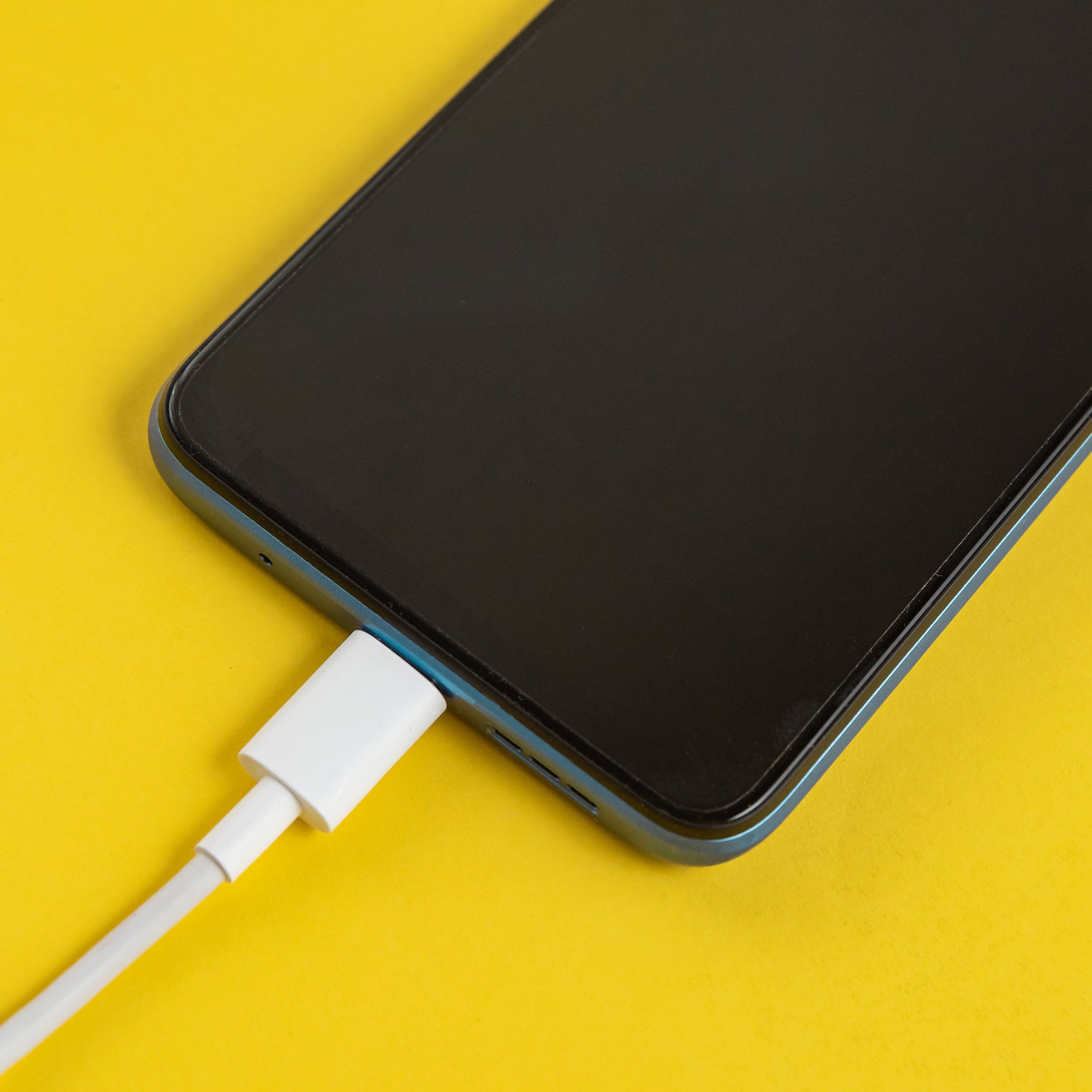 80W Super Fast Charger with Nylon Cable – Compatible with iPhone, Android & Tablets