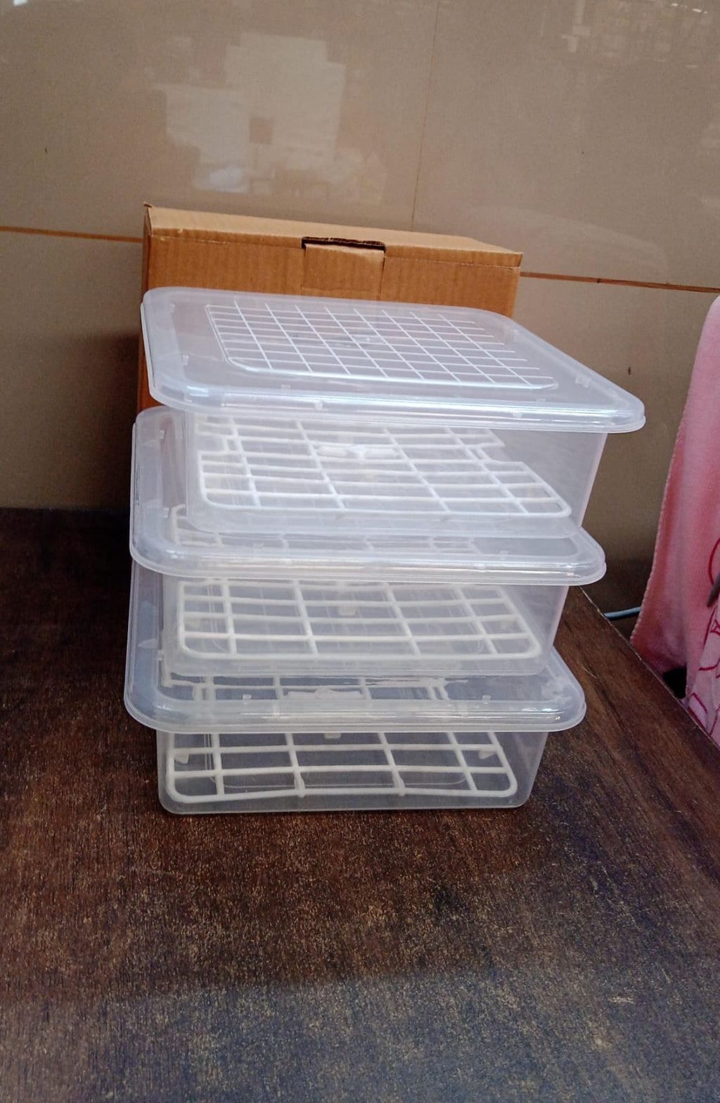 Plastic Food Storage Containers – Stackable Fridge Organizer with Drain Tray & Lid (3 Pc Set)