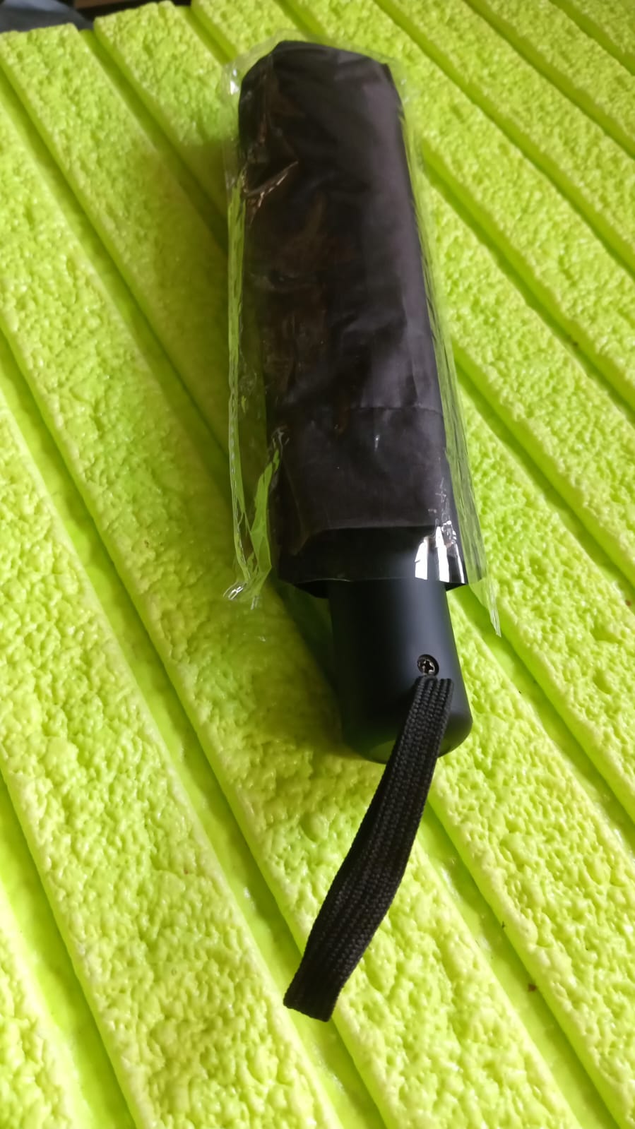 2-Fold Manual Umbrella – Windproof, Sunproof & Rainproof | Compact & Lightweight for Men, Women & Kids