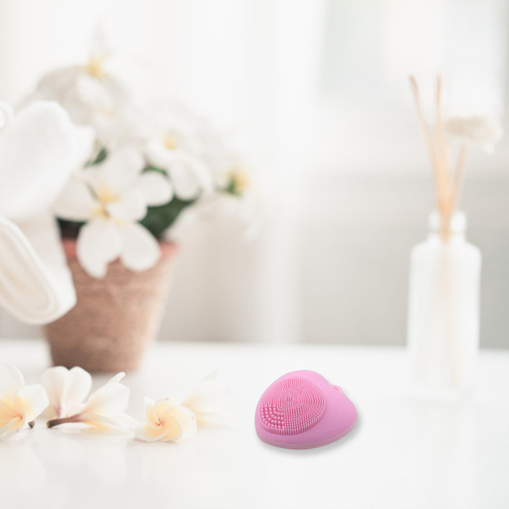 Waterproof Face Wash Brush Face Scrubber Facial Cleansing Brush Exfoliating Silicone Face Hot Compress Scrubber Cleaning For Deep Skin Care Heart Shaped For Women For Home